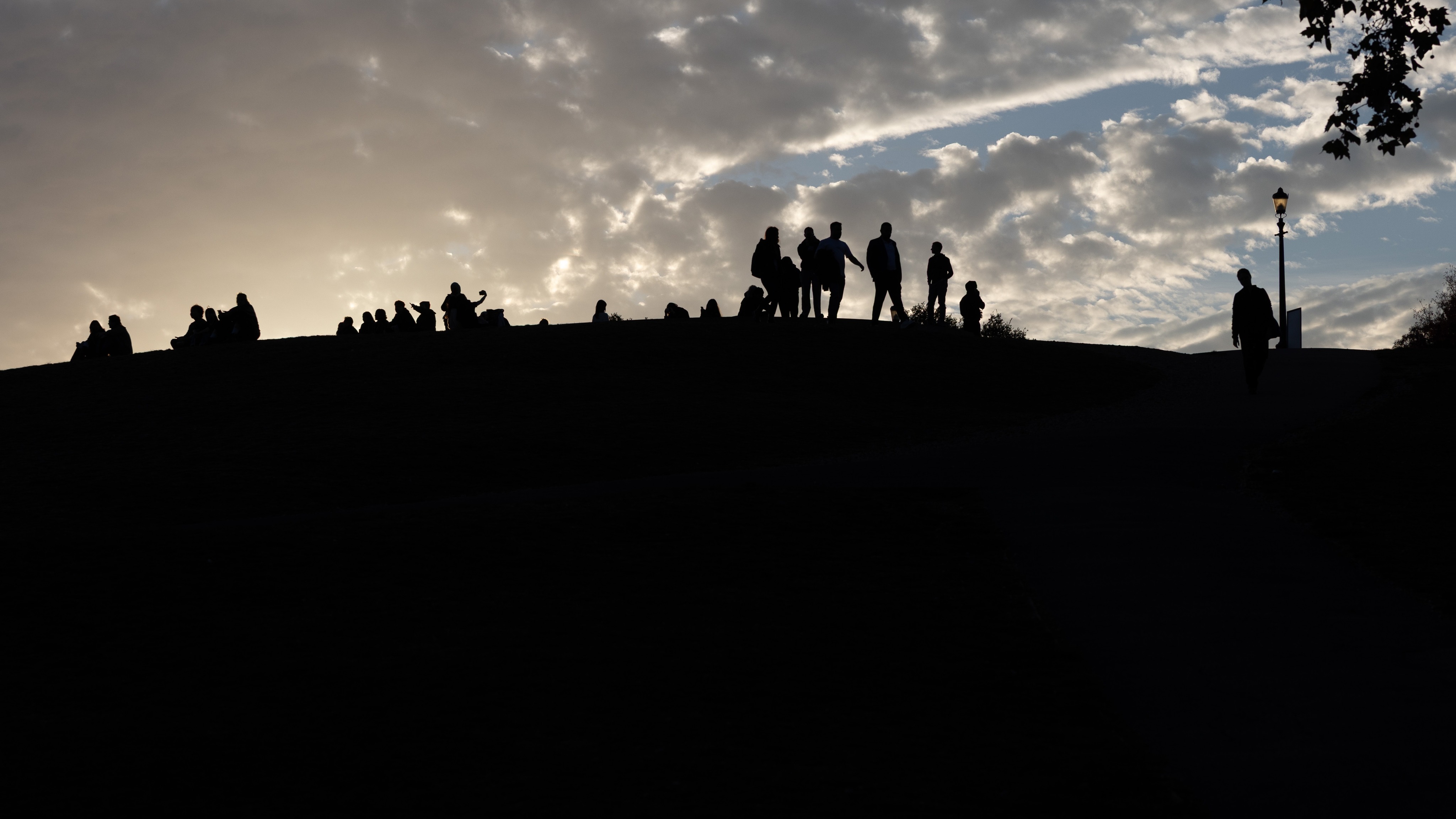 London at sunset. #primrosehill #london #sunset